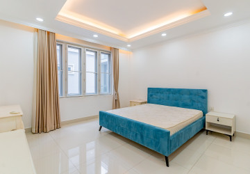 5 Bedroom Villa For Rent - Elite Town, TonleBassac, Phnom Penh thumbnail