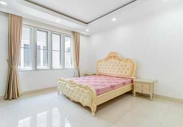 5 Bedroom Villa For Rent - Elite Town, TonleBassac, Phnom Penh thumbnail