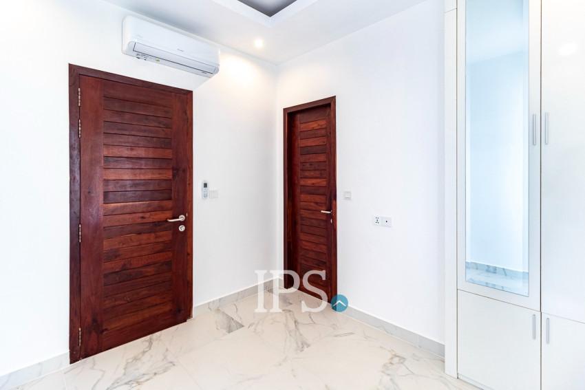 4 Bedroom Flat For Rent - Sala Kamreuk, Siem Reap