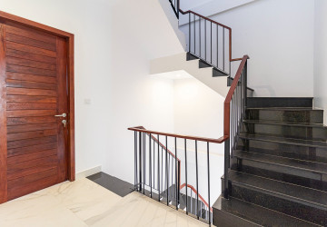 4 Bedroom Flat For Rent - Sala Kamreuk, Siem Reap thumbnail