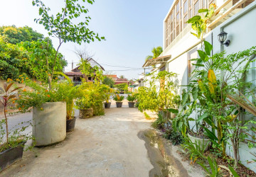 1 Bedroom Apartment For Rent - Sala Kamreuk, Siem Reap thumbnail