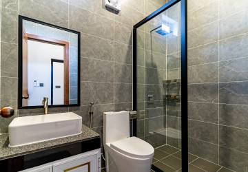 2 Bedroom House For Rent - Sala Kamreuk, Siem Reap thumbnail