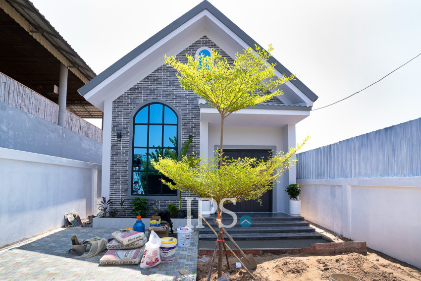 2 Bedroom House For Rent - Sala Kamreuk, Siem Reap