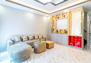 4 Bedroom Flat For Rent - Sambour, Siem Reap thumbnail