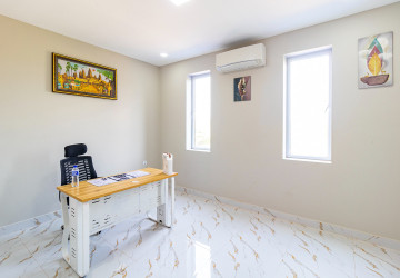 4 Bedroom Flat For Rent - Sambour, Siem Reap thumbnail