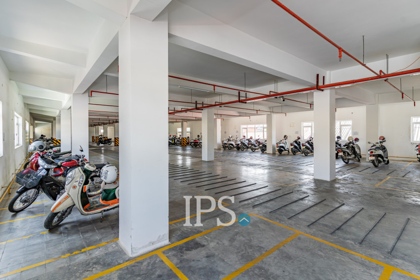 130 Sqm Retail Space For Rent - Chak Angrae Kraom, Phnom Penh