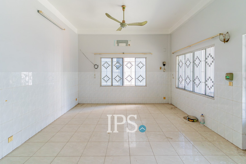 9 Bedroom Commercial Villa For Rent - BKK1, Phnom Penh