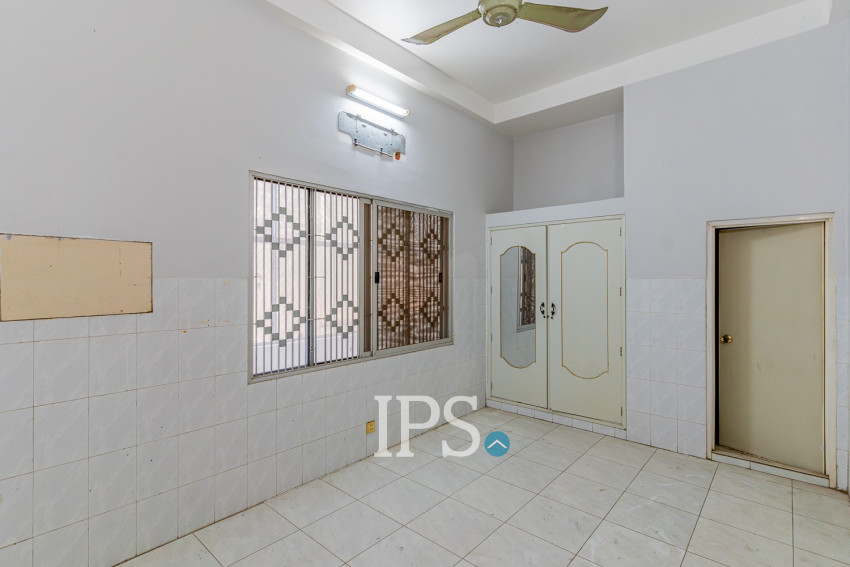 9 Bedroom Commercial Villa For Rent - BKK1, Phnom Penh