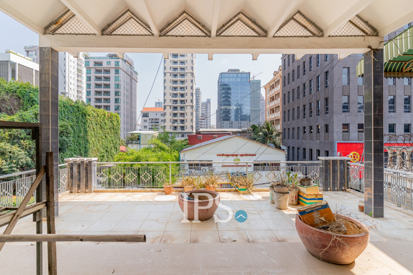 9 Bedroom Commercial Villa For Rent - BKK1, Phnom Penh