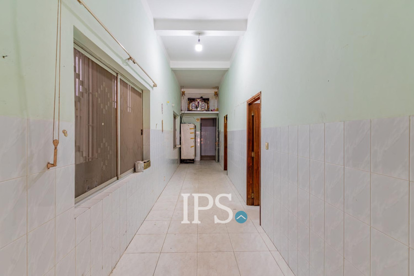 9 Bedroom Commercial Villa For Rent - BKK1, Phnom Penh