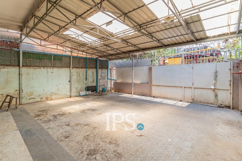 9 Bedroom Commercial Villa For Rent - BKK1, Phnom Penh