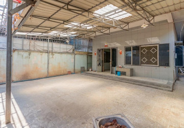 9 Bedroom Commercial Villa For Rent - BKK1, Phnom Penh thumbnail