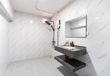 2 Bedroom Apartment For Rent - Svay Dangkum, Siem Reap thumbnail