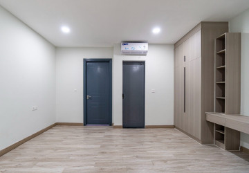 2 Bedroom Apartment For Rent - Svay Dangkum, Siem Reap thumbnail