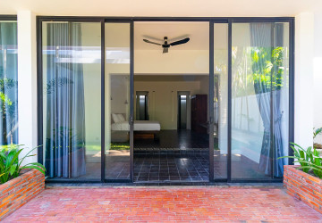 1 Bedroom Apartment For Rent - Sala Kamreuk, Siem Reap thumbnail