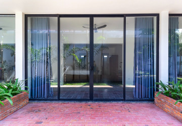 1 Bedroom Apartment For Rent - Sala Kamreuk , Siem Reap thumbnail