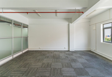 36 Sqm Retail Space For Rent - Chak Angrae Kraom, Phnom Penh thumbnail