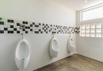 96 Sqm Retail Space For Rent - Chak Angrae Kraom, Phnom Penh thumbnail