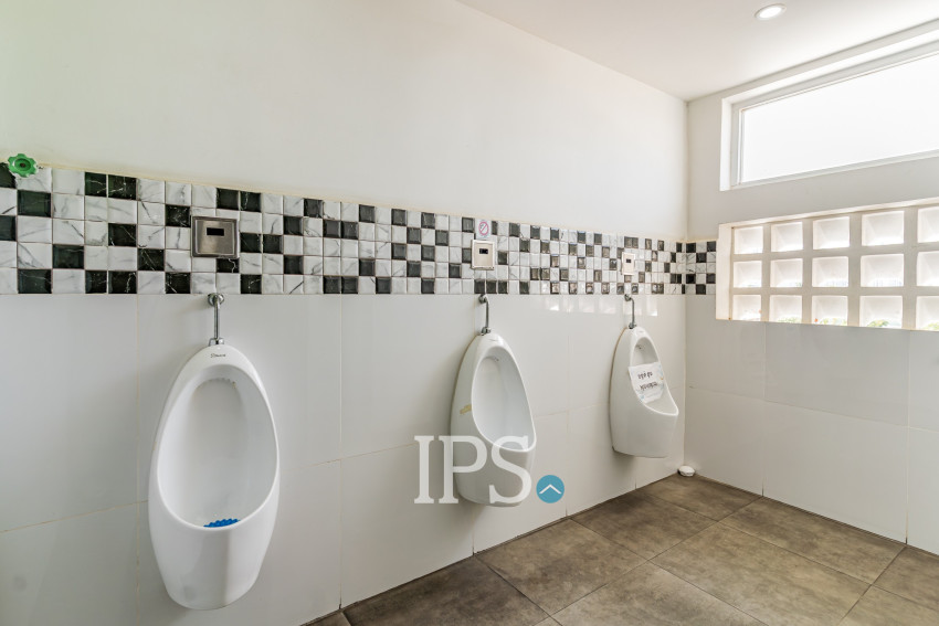 96 Sqm Retail Space For Rent - Chak Angrae Kraom, Phnom Penh