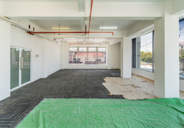 96 Sqm Retail Space For Rent - Chak Angrae Kraom, Phnom Penh thumbnail