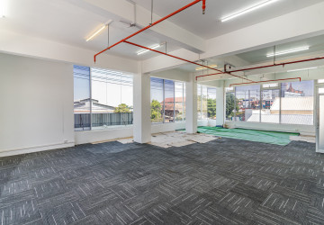 96 Sqm Retail Space For Rent - Chak Angrae Kraom, Phnom Penh thumbnail