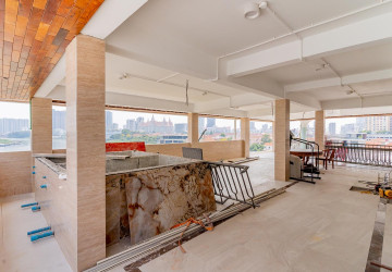 4 Bedroom Villa For Sale - Tonle Bassac, Phnom Penh thumbnail