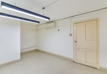 168 Sqm Retail Space For Rent - BKK1, Phnom Penh thumbnail