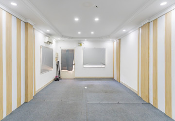 168 Sqm Retail Space For Rent - BKK1, Phnom Penh thumbnail
