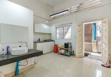 168 Sqm Retail Space For Rent - BKK1, Phnom Penh thumbnail