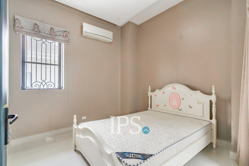 6 Bedroom Villa For Rent - Villa Town, Chak Angrae Kraom, Phnom Penh