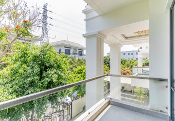 6 Bedroom Villa For Rent - Villa Town, Chak Angrae Kraom, Phnom Penh thumbnail