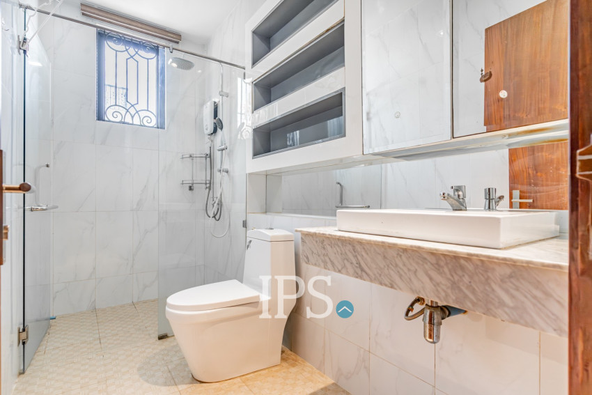 6 Bedroom Villa For Rent - Villa Town, Chak Angrae Kraom, Phnom Penh