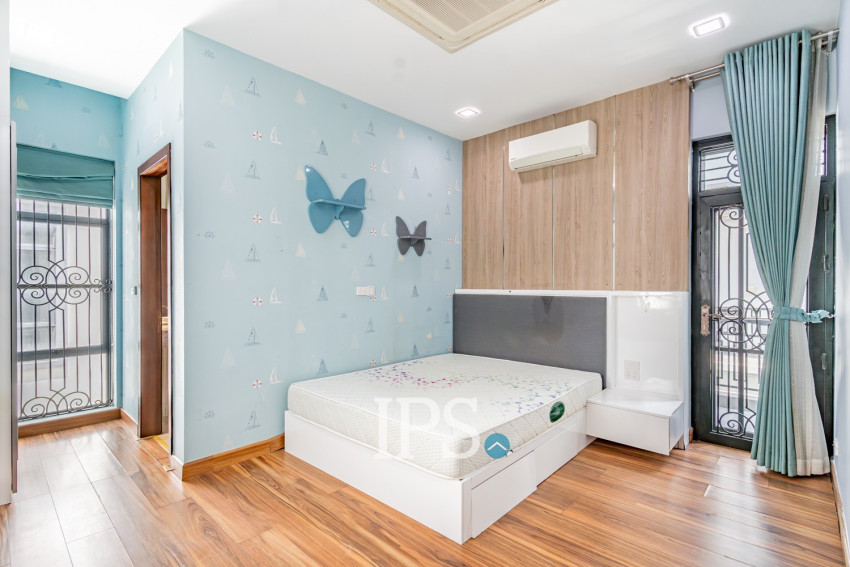 6 Bedroom Villa For Rent - Villa Town, Chak Angrae Kraom, Phnom Penh