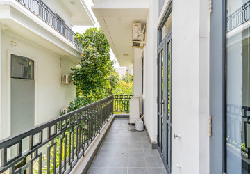 6 Bedroom Villa For Rent - Villa Town, Chak Angrae Kraom, Phnom Penh thumbnail