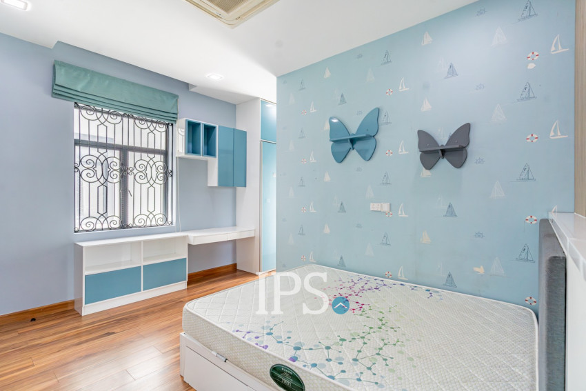 6 Bedroom Villa For Rent - Villa Town, Chak Angrae Kraom, Phnom Penh