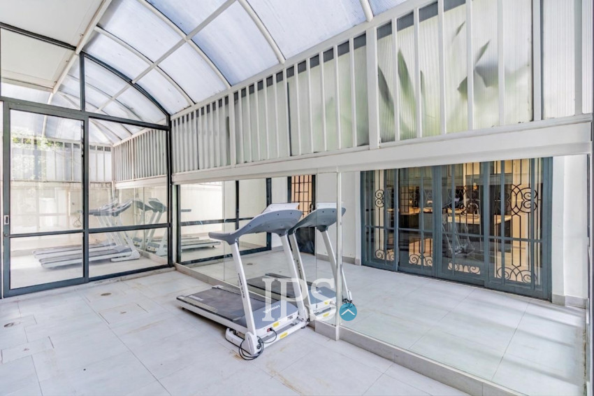 6 Bedroom Villa For Rent - Villa Town, Chak Angrae Kraom, Phnom Penh