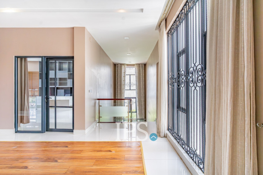6 Bedroom Villa For Rent - Villa Town, Chak Angrae Kraom, Phnom Penh