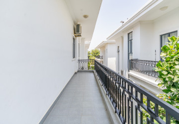 6 Bedroom Villa For Rent - Villa Town, Chak Angrae Kraom, Phnom Penh thumbnail