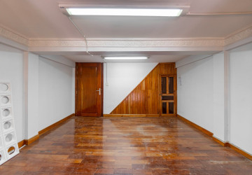 2 Bedroom Shophouse For Rent - Svay Dangkum, Siem Reap thumbnail