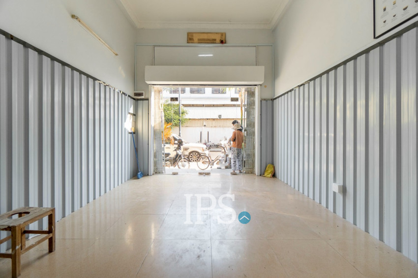 2 Bedroom Shophouse For Rent - Svay Dangkum, Siem Reap