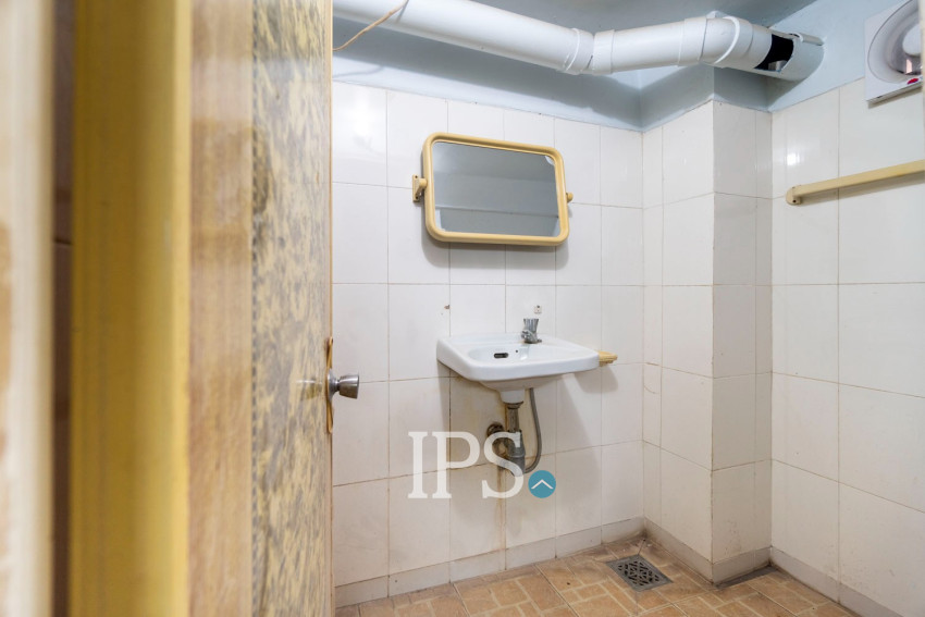 2 Bedroom Shophouse For Rent - Svay Dangkum, Siem Reap