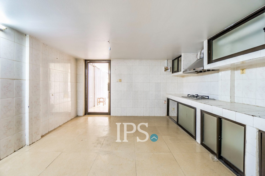 2 Bedroom Shophouse For Rent - Svay Dangkum, Siem Reap