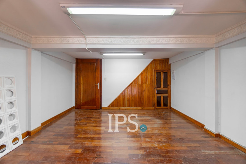 2 Bedroom Shophouse For Rent - Svay Dangkum, Siem Reap