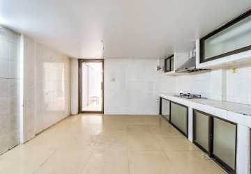 2 Bedroom Shophouse For Rent - Svay Dangkum, Siem Reap thumbnail