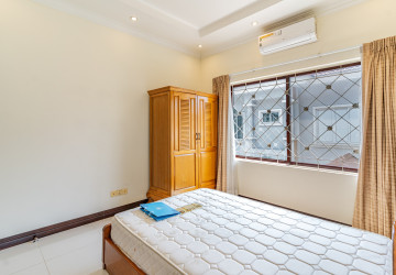 4 Bedroom Villa For Rent - Bassac Garden, Tonle Bassac, Phnom Penh thumbnail