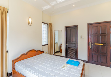 4 Bedroom Villa For Rent - Bassac Garden, Tonle Bassac, Phnom Penh thumbnail