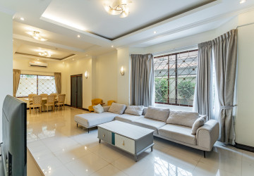 4 Bedroom Villa For Rent - Bassac Garden, Tonle Bassac, Phnom Penh thumbnail