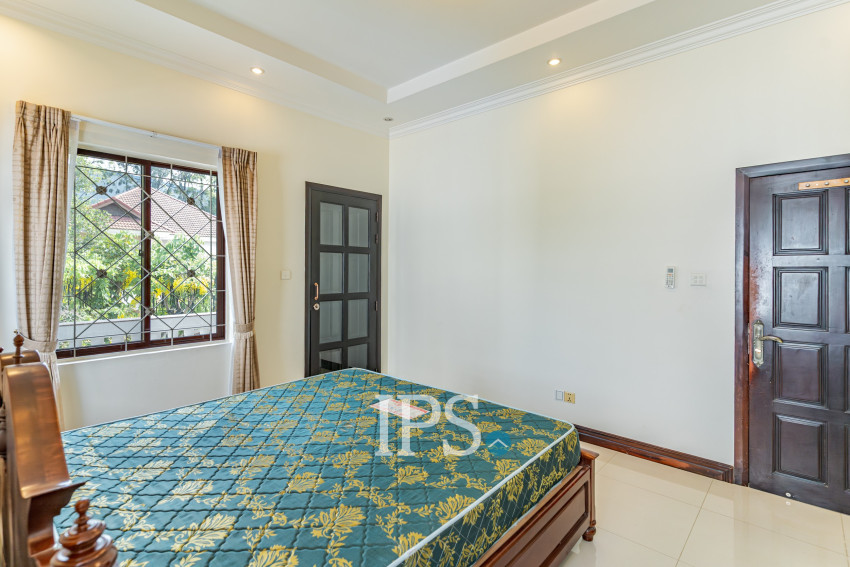4 Bedroom Villa For Rent - Bassac Garden, Tonle Bassac, Phnom Penh