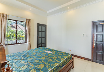 4 Bedroom Villa For Rent - Bassac Garden, Tonle Bassac, Phnom Penh thumbnail