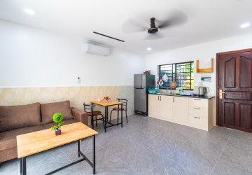 1 Bedroom Apartment For Rent - Sala Kamreuk, Siem Reap thumbnail